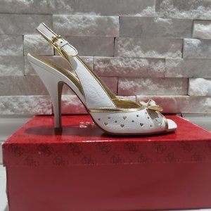 Cute Guess Floret Shoe (Never Worn)